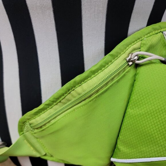 Nathan Hydration Waist Pak Pack Running 22oz Lime Green Triangle Hiking Fanny - Picture 3 of 6
